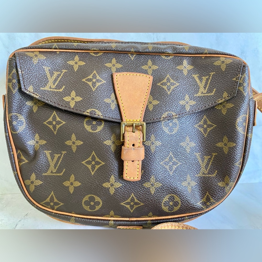 ❌SOLD❌Jeune Fille MM